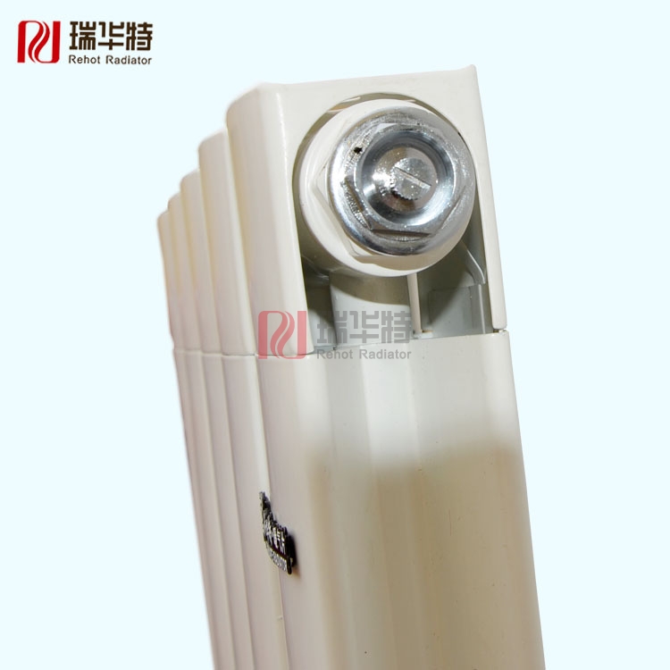 暖氣片漏水應(yīng)對小貼士暖氣片漏水
